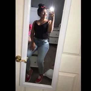 Meet your Posher, Bertha